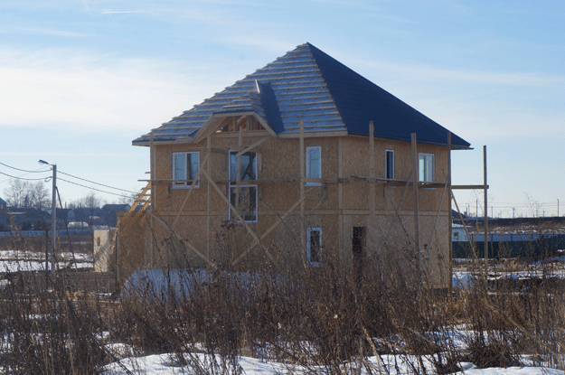 строительство домов из бруса в москве